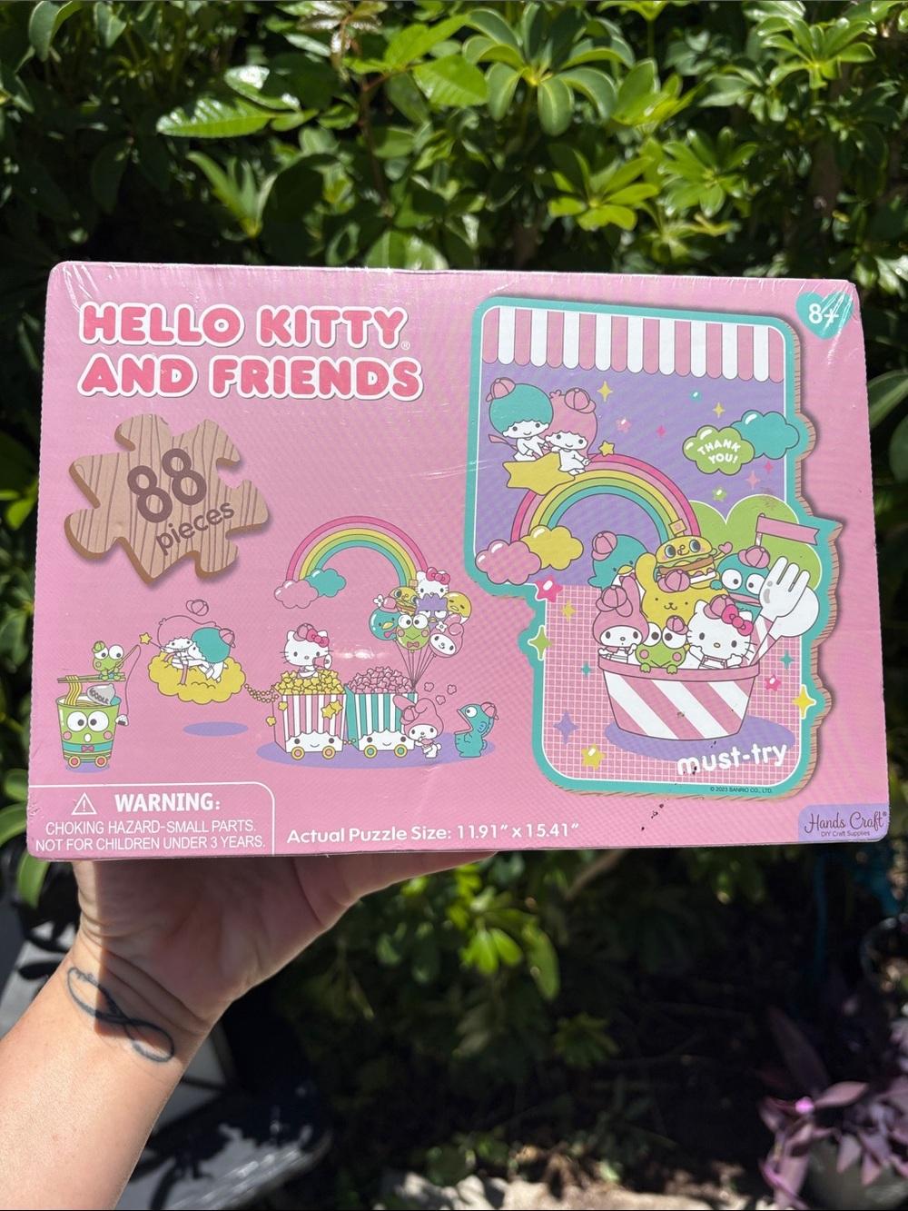 Sanrio Hello Kitty and Friends wood Puzzle